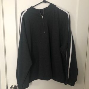 Cropped Quarter Zip w/ Sporty Stripped Sweatshirt